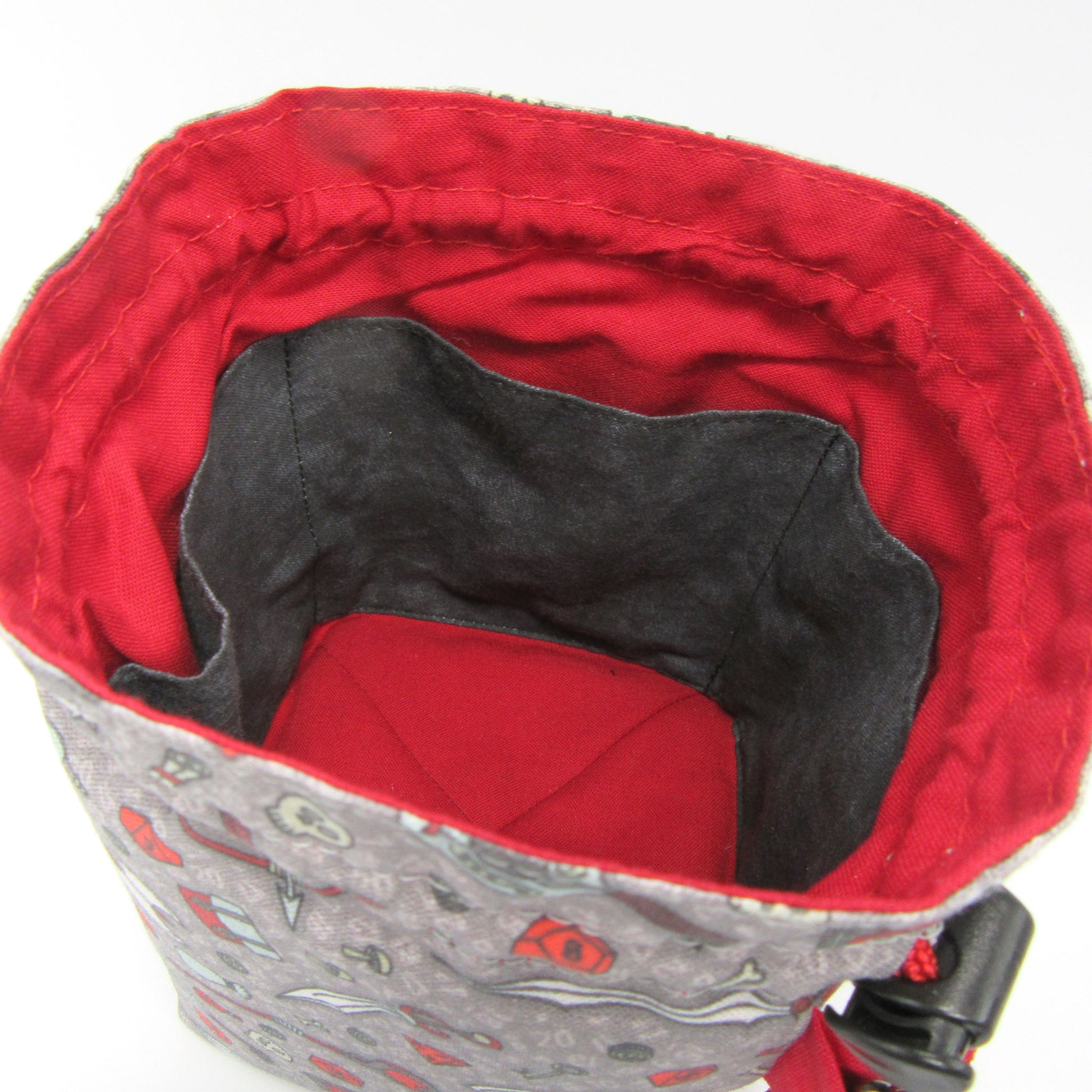 Interior pockets of gray and red Luxurious Loot Dice Bags